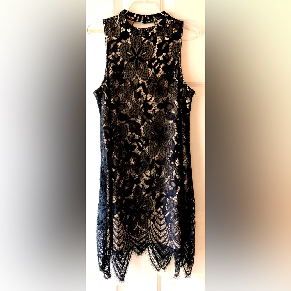 Love Fire Black Floral Lace Beige Layer Shabby Scalloped Hem Sleeveless Dress M